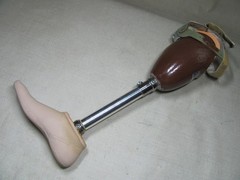 PROSTHETIC LEG LEFT BELOW-KNEE OTTO BOCK TITAN 4R52 HARDWARE KINGSLEY FLATTIE FO