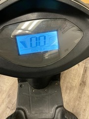 Pride Mobility Raptor Mobility Scooter 3 Wheel Black „OPEN BOX“