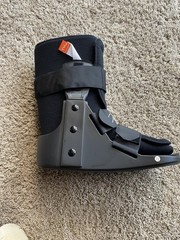 1-DeRoyal Tracker EX Walker Closed Heel With Wide Foot Plate XL RIGHT/LEFT BOOT
