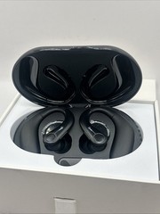 Royal Hearing , Hearing Aids for Seniors with Bluetooth F-AID Black With Case