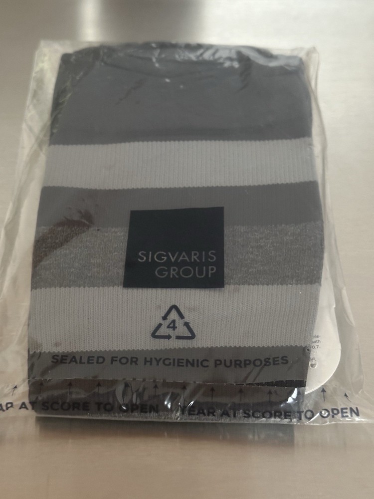 Sigvaris 183CA Men’s Microfiber Compression Socks Size A 15-20mmHg Sealed No Box