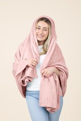 EverSnug Travel Blanket and Pillow – Adult size (65″ x 40″), Light Pink