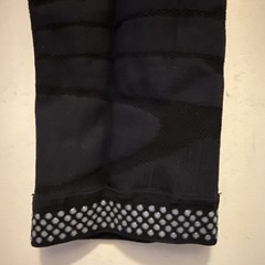 Bauerfeind Sports Compression Knee Support NBA – Lightweight Large, Black- USED
