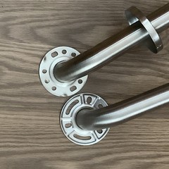 2 Shower Bath Tub Wall Grab Bar 1 Is 16” The Other 21’, Total Length 21” 2nd 27”