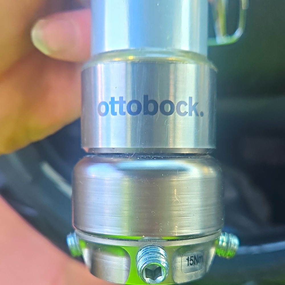 Ottobock 2R67 Tube Adapter w/ Torsion Unit 15Nm Nickel-Plated Steel
