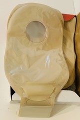 5 BOXES Hollister 18003 New Image Drainable Pouches 2-1/4″ 2BX/10EA Exp.2030/01
