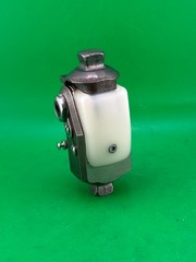 Ottobock Otto bock 3r17 prosthetic knee. Locking prosthetic knee. Great cond