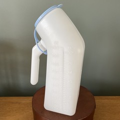 URINAL 8105M-R WITH COVER unbranded NEW camping and travel