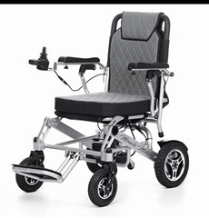 Miracle Mobility Silver 6000 Plus Foldable Lightweight 400W 265lb 12mi Silver