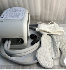 B-232000012 Cold RushTherapy Machine IncludesPads as shown in the pictures