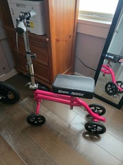 Pink Knee Rover | Steerable Knee Mobility Scooter | Used Very Good Condition