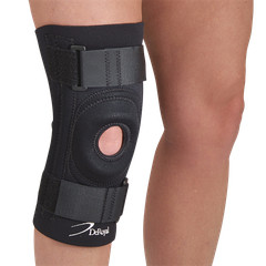 DeRoyal Deluxe Knee Support w/ Trimmable Buttress