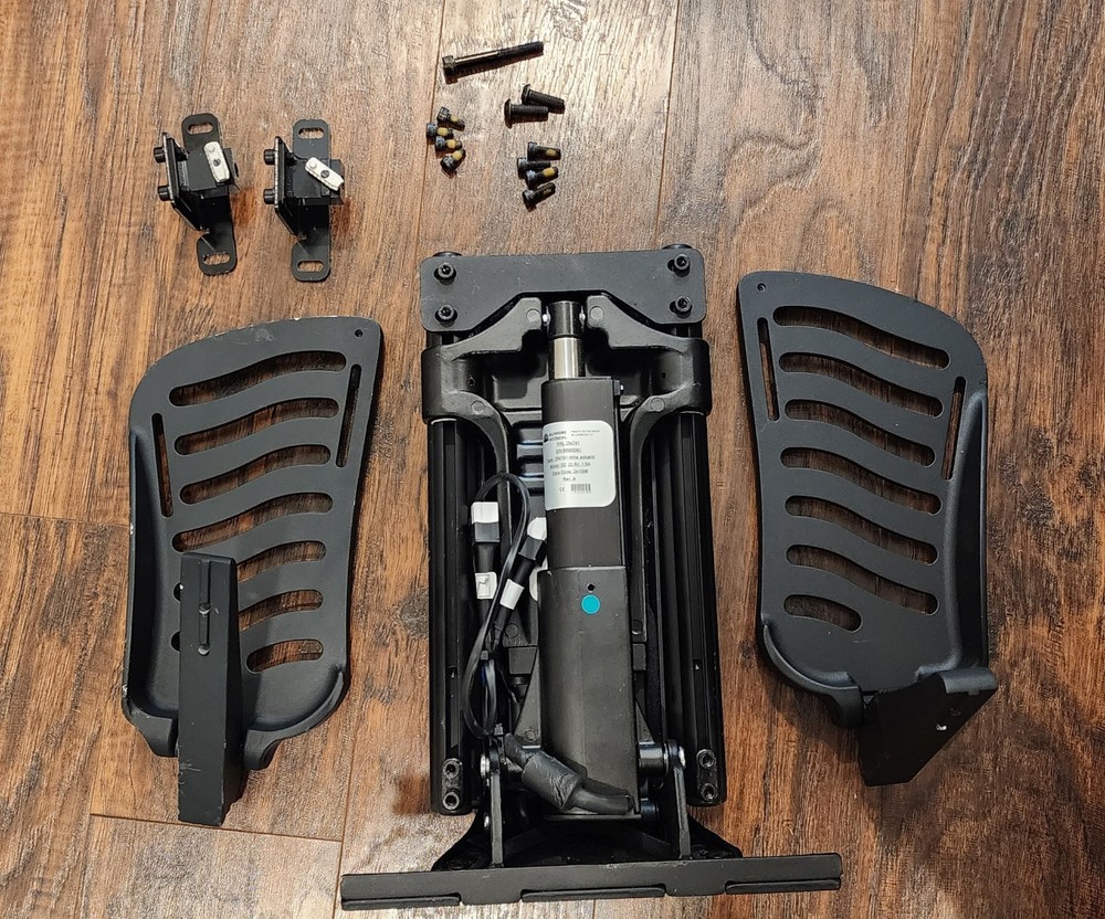 Sunrise Medical Power Center Mount ELR For Quickie Q300m With Footpads