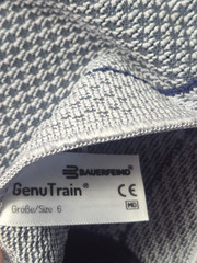 Bauerfeind GenuTrain Knee Support Size 6 Titan/Blue New Open Box