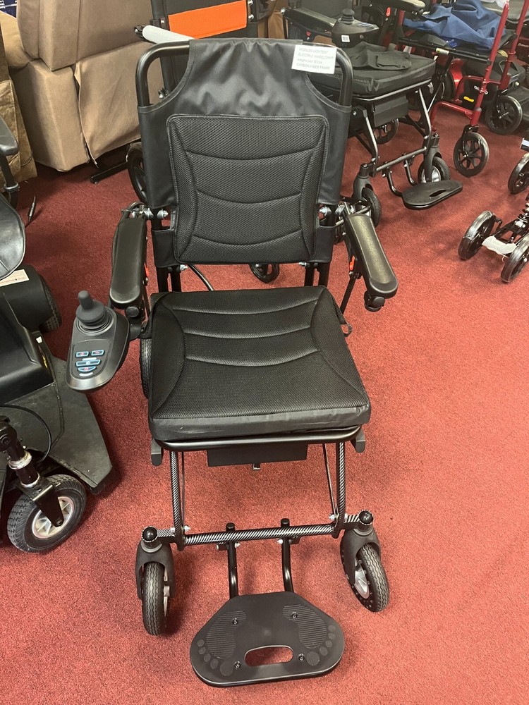 Lightest Electric Wheelchair Weighs 18 Lbs Carbon Fiber Frame 22lbs w/Battery