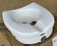 Carex Elevated Toilet Seat ADA Compliant Portable 300 lb White 3.5″ B312C0