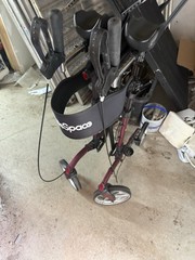 Oasis Space Upright Walker With Seat Padded Arm Rests Hand Brakes Adjustable