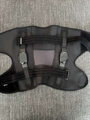 Breg CrossRunner Large Soft Wraparound Knee Brace with Straps Adjustable Support