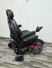 PRIDE JAZZY 1450 POWERCHAIR , ALL TERRAIN TIRES . PRISTINE . 600 LBS CAPACITY.