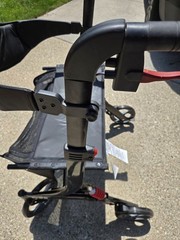 Drive F-22 Rollator Walker 4-Wheel w/ Seat Backrest Handbrakes Bag Black 450 lb