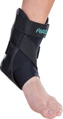 Aircast AirSport Ankle Support Brace, Left Foot, Medium Medium (Pack of 1)