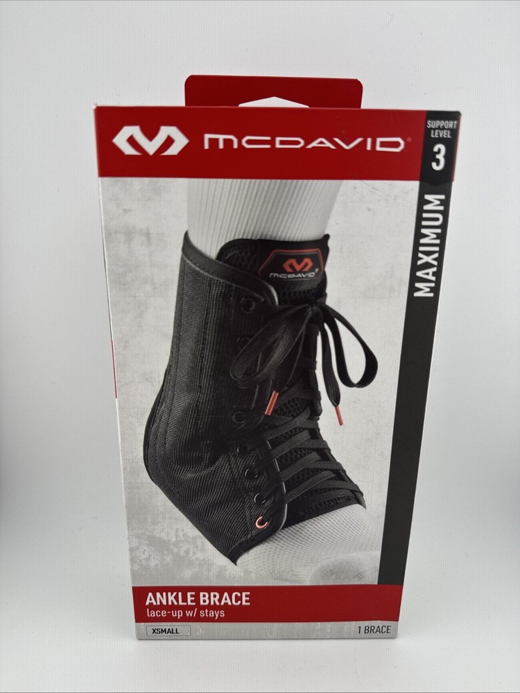 McDavid Level 3 Support Lightweight Laced Ankle Brace XS Left/Right Black