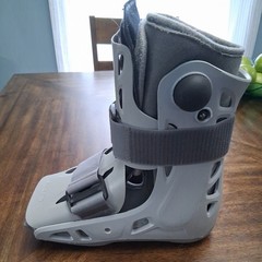 DJO SoftStrike Aircast Short Walking Boot Brace- Medium