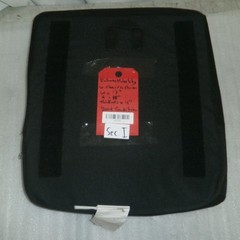 FUTURE MOBILITY WHEELCHAIR CUSHION 06T-24601 SIZE 17x18x4″ GOOD CONDITION