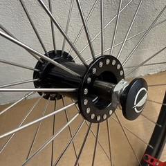 Motion Composites Newton Gravity Air Grip Wheelchair Wheels 24 Inch
