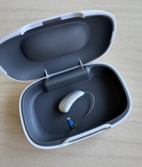 Signia Relate 4.0 Silver RIC RHearing Aid and Case Left Side Only Free Shipping