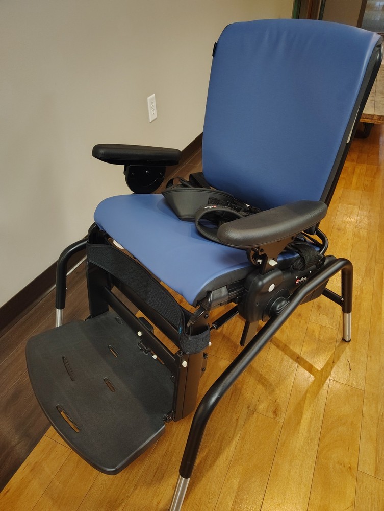 Rifton 860 Activity Chair Pediatric Child Small Adult Senior Positioning Rehab