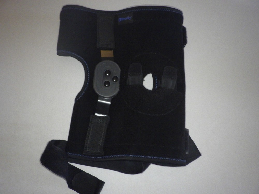 Nvorliy ROM Metal Hinged Knee Brace, Adjustable Open Patella Pad, 2XL NO BOX!