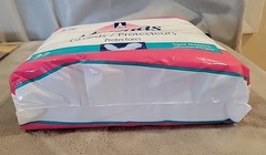 Vintage NOS 1995 Attends Guards Regular Absorbency 32 Pack SEALED Proctor Gamble