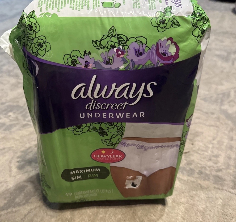 Always Discreet underwear Maximum Heavy Leak 19-count Womens Sz Small Medium New