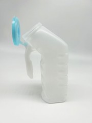 Male Urinal Glow in The Dark Lid 32oz/1000ml Pack of 3 Portable Pee Bottle…