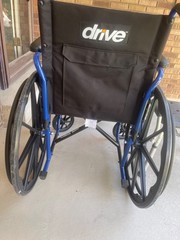 Drive Medical SSP118FA-SF Sport Wheelchair