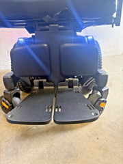 Quantum Q6 Edge 3 Stretto i Level Power Wheelchair ~Hardly Used~ Very Low Hours