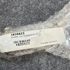 Permobil F3 1835623 BRACKET, LED HEADLIGHT RIGHT, F3