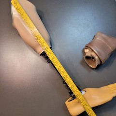 TRULIFE Below Knee Right Prosthetic Leg AAA225 AAA210 Carbon Cup + 28W Foot