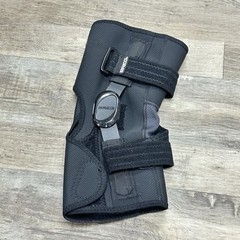 Breg CrossRunner Soft Wraparound Knee Brace – Medium