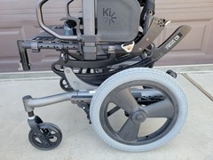 Ki mobility Focus CR Tilt In Space Manual Wheelchair 17″x18″ Transit 17″ X 19″