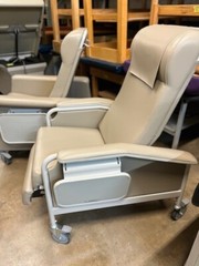 Winco Patient Recliner