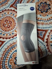 DonJoy Lateral J Patella Support Knee Brace Drytex Adjustable Black Size L
