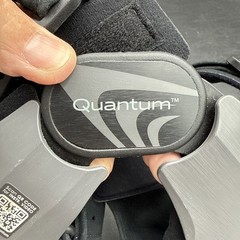 BREG RIGHT Small Medial QUANTUM OA KNEE BRACE LIGHTWEIGHT GRAY VERY ADJUSTABLE