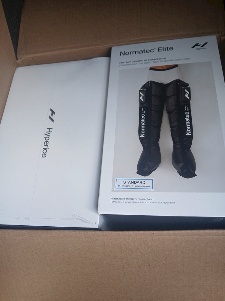 Hyperice Normatec Elite Dynamic Air Compression Leg Sleeve Standard Black