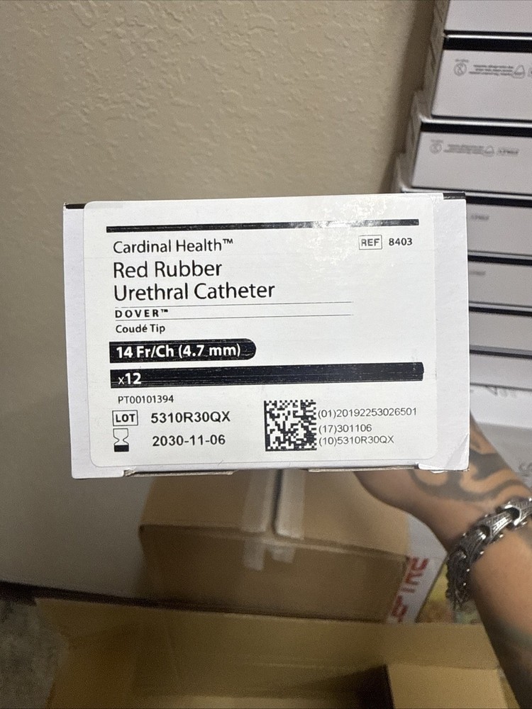 RED RUBBER URETHRAL CATHETER FR 14. 120 Pcs STERILE. UNOPENED BOX