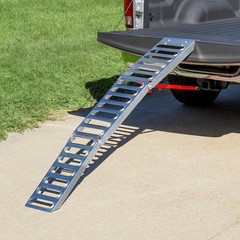 CargoSmart Truck Loading Ramp 28.5inx9inx3.7in Steel Tri-Fold Includes 1 Ramp™
