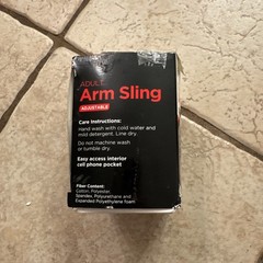 Adjustable Arm Sling Support Lightweight Breathable Comfortable Pockets Adults