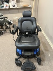 Power Wheel Chair: Compass Sport GP605 by Golden Technologies – Great condition!