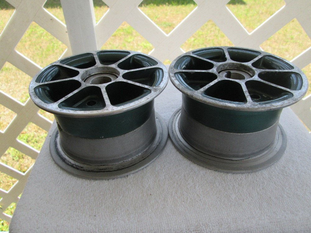 Pair of Rear Wheel Wheel Rims (painted green) #5306